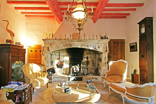 Autour de l'âtre
