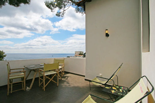 Terrasse couleur soleil