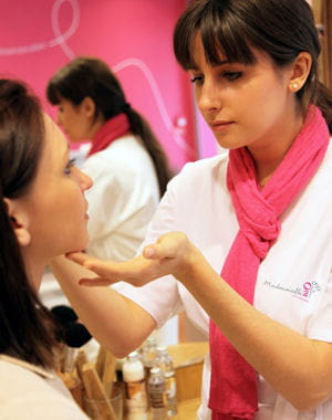 maquillage personnalisé de mademoiselle bio